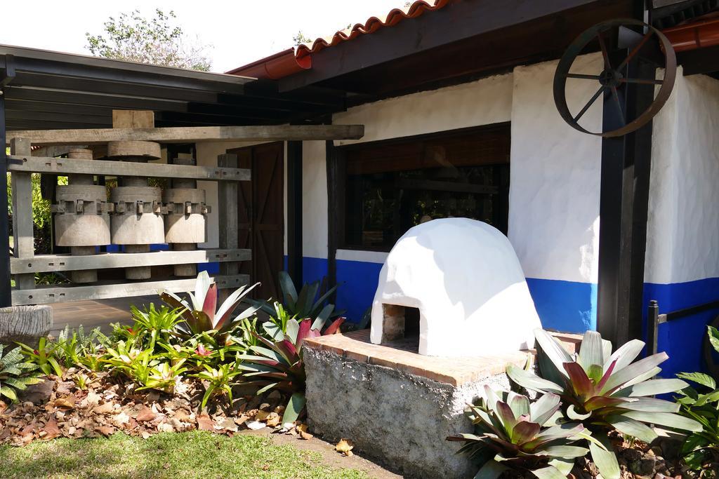 Hotel Bougainvillea San José Santo Domingo De Heredia Kültér fotó