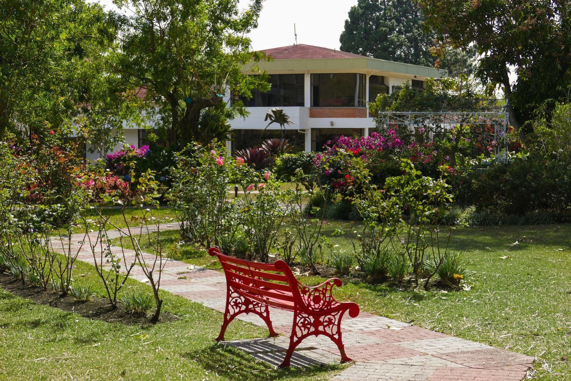 Hotel Bougainvillea San José Santo Domingo De Heredia Kültér fotó